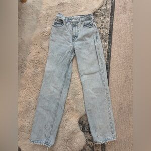 Abercrombie & Fitch curve love 90’s straight high rise Jean